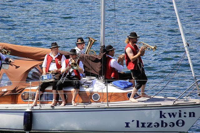 通过卡斯尔 通过卡斯尔