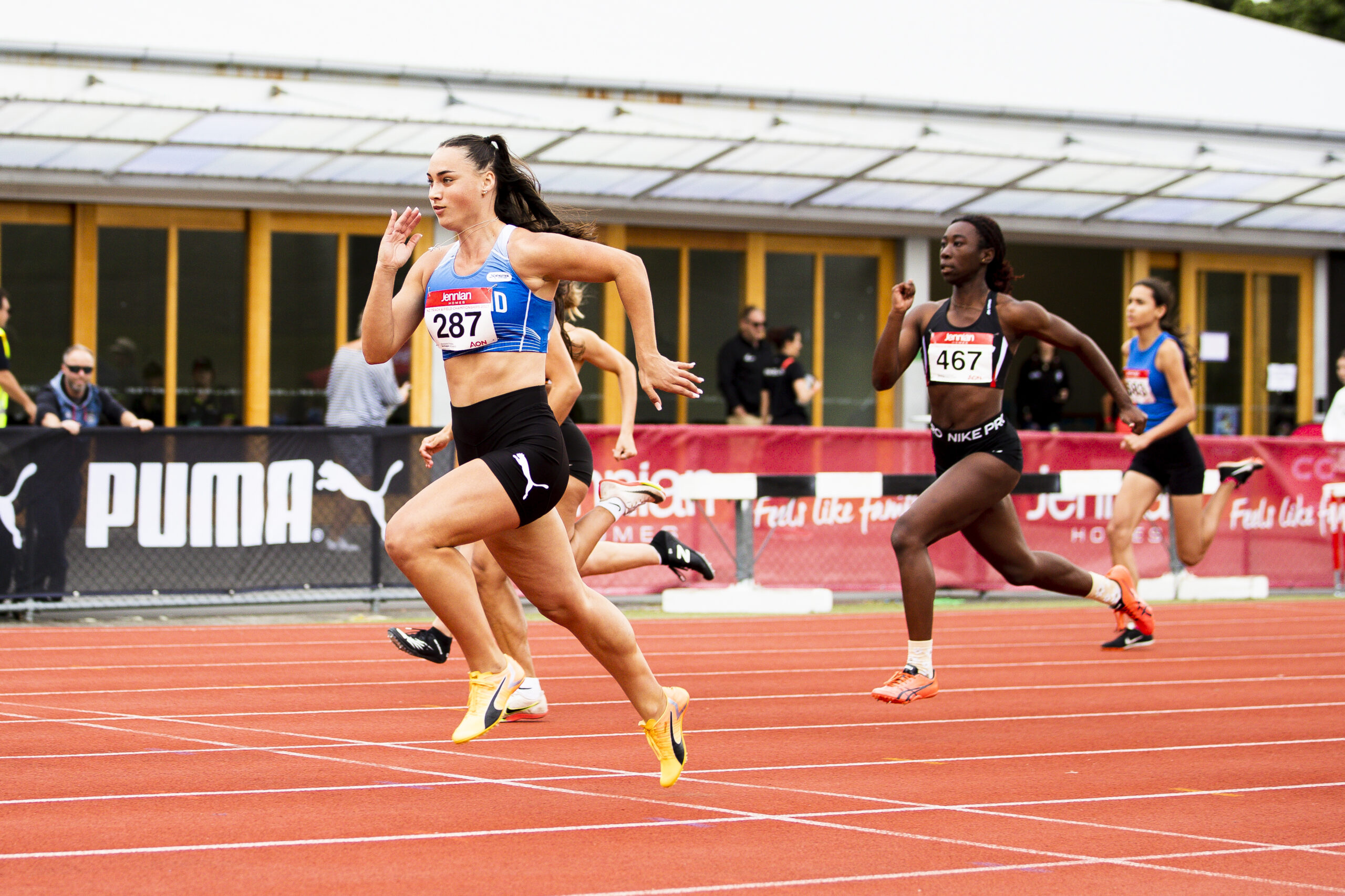 詹姆斯以及 詹姆斯以及